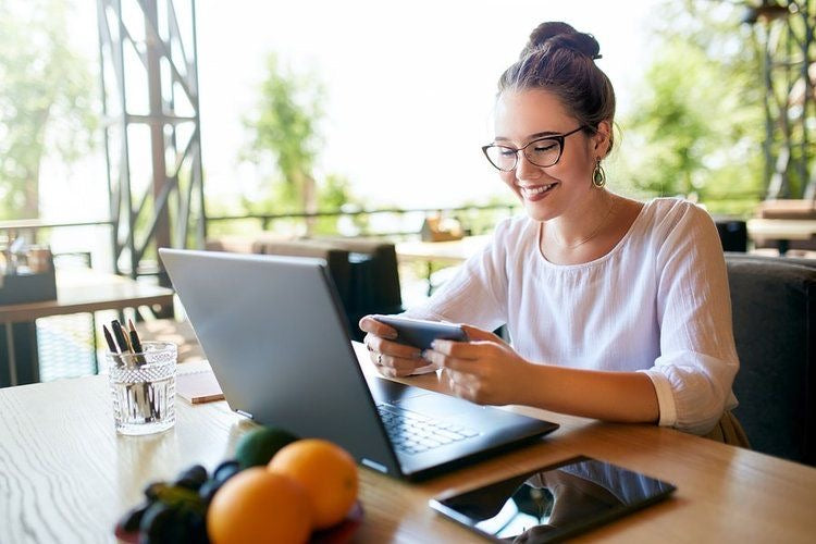 HOW TO ALLOW COMMENTS ON A BLOG (SHOPIFY TUTORIAL)